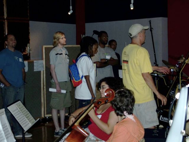Arno and Students in Mic Class